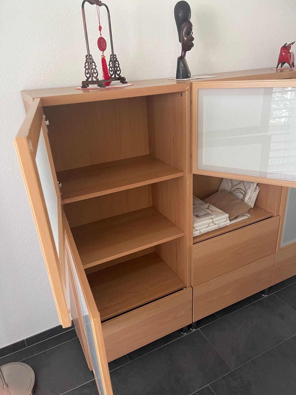 Ikea Regale: Used Modern Cabinet - Stylish Storage Solution! – Gebraucht aus Steinmaur von adnadn 1