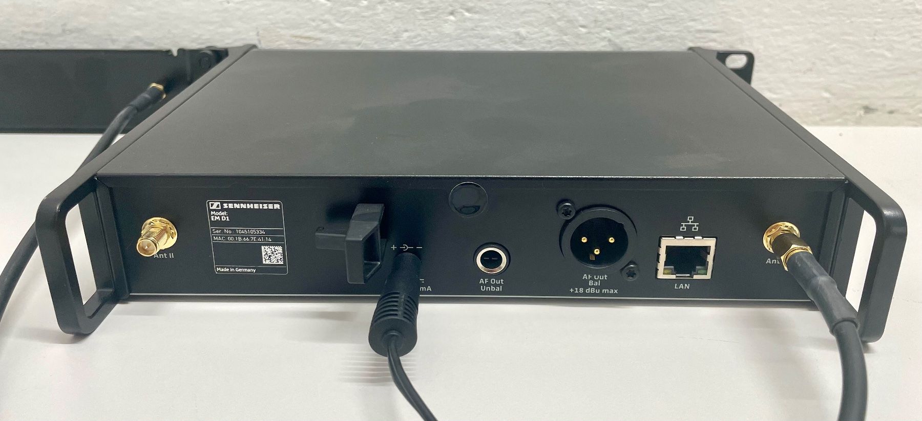 Sennheiser Ricevitori: Sennheiser ewD1 Digital Funksystem Empfänger/mit Rack – Usato da Niederdorf venduto da LeptonAG 2