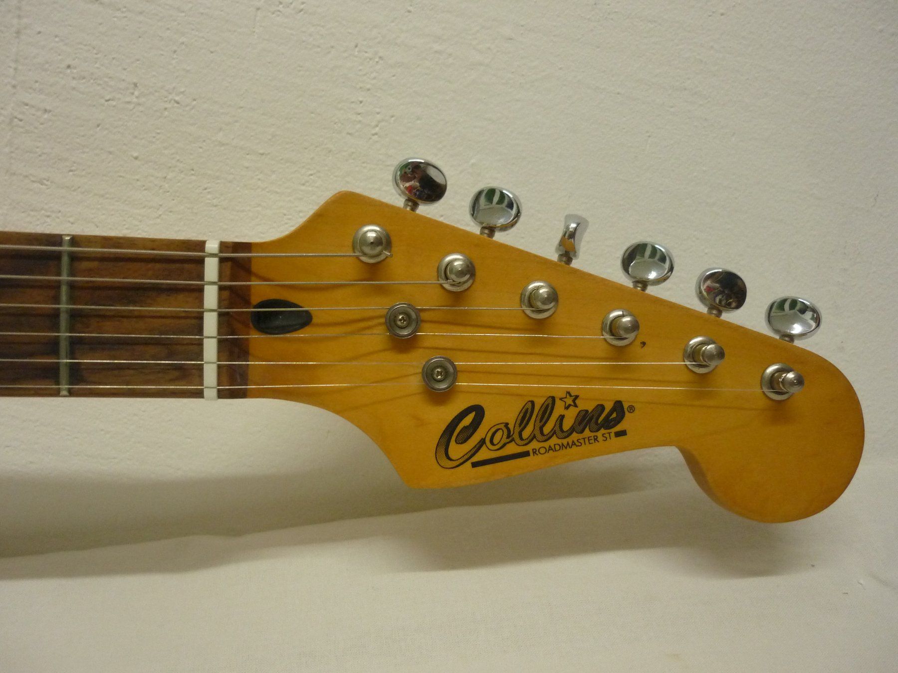 Strumenti musicali: E-Gitarre "Collins Roadmaster ST" – Usato da Maienfeld venduto da John13 3
