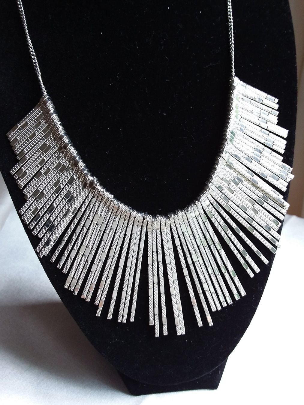 Ketten: Vintage 70er trendige Halskette Collier – Gebraucht aus Zürich von sanwit