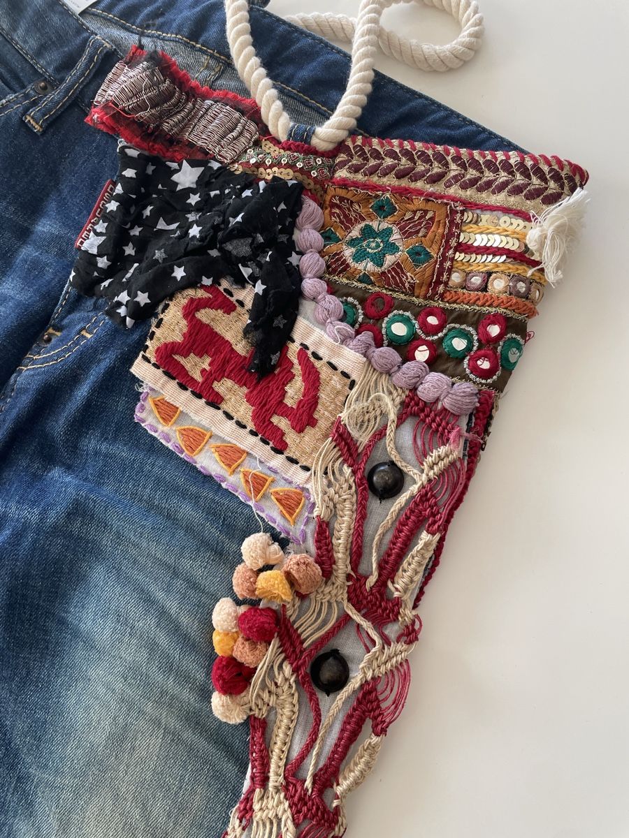 Dsquared2 Jeans: DSQUARED2 Jeans Gr. 42 Boho Ethno Style bestickt – Nuovo (secondo la descrizione) da Winterthur venduto da 11.11 6