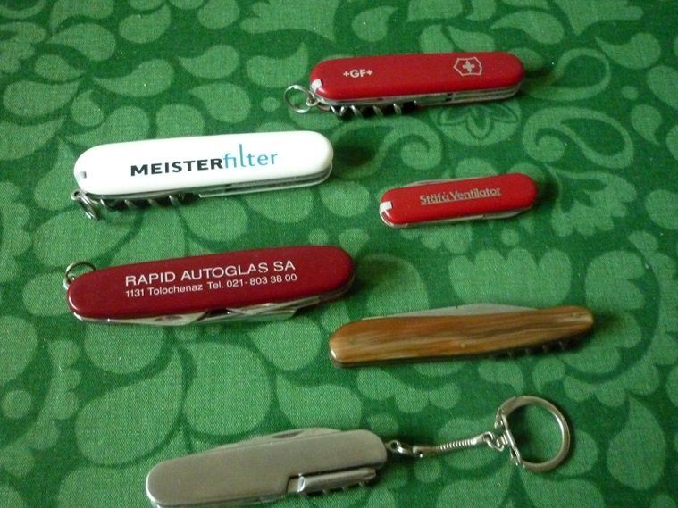 Couteaux de poche: Lot Taschenmesser - Sackmesser - Werbemesser – D'occasion à Adliswil par di_hans