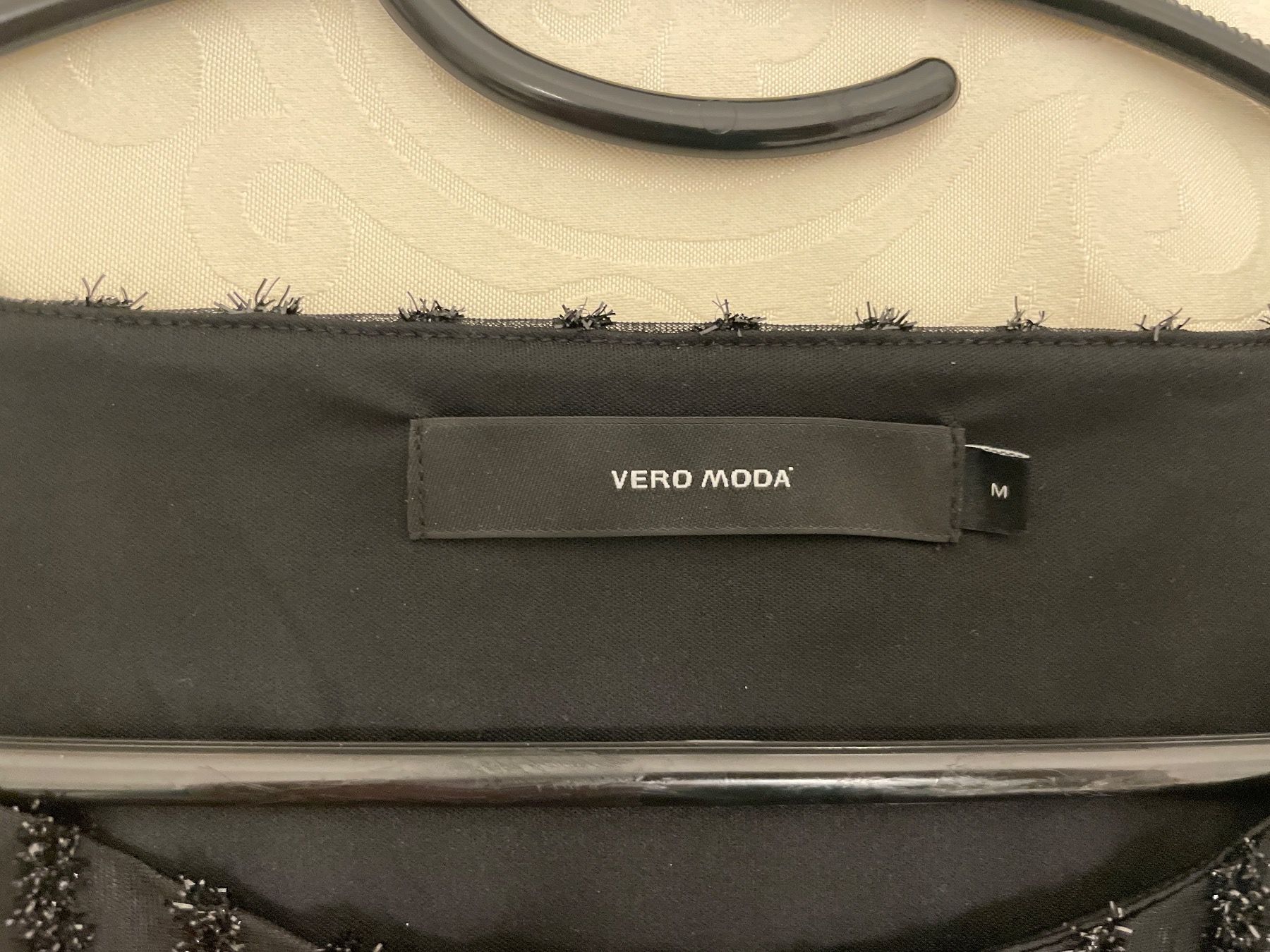 Vero Moda Kleider: Damen Kleid – Neu (gemäss Beschreibung) aus Sursee von Alyel 2