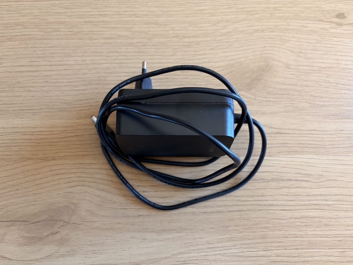 Philips Home Cinema: Philips Hue Sync Box 8k 120 HZ, Generation 2, HDMI, Garantie – Nuovo (secondo la descrizione) da Baden venduto da Sven_V 4