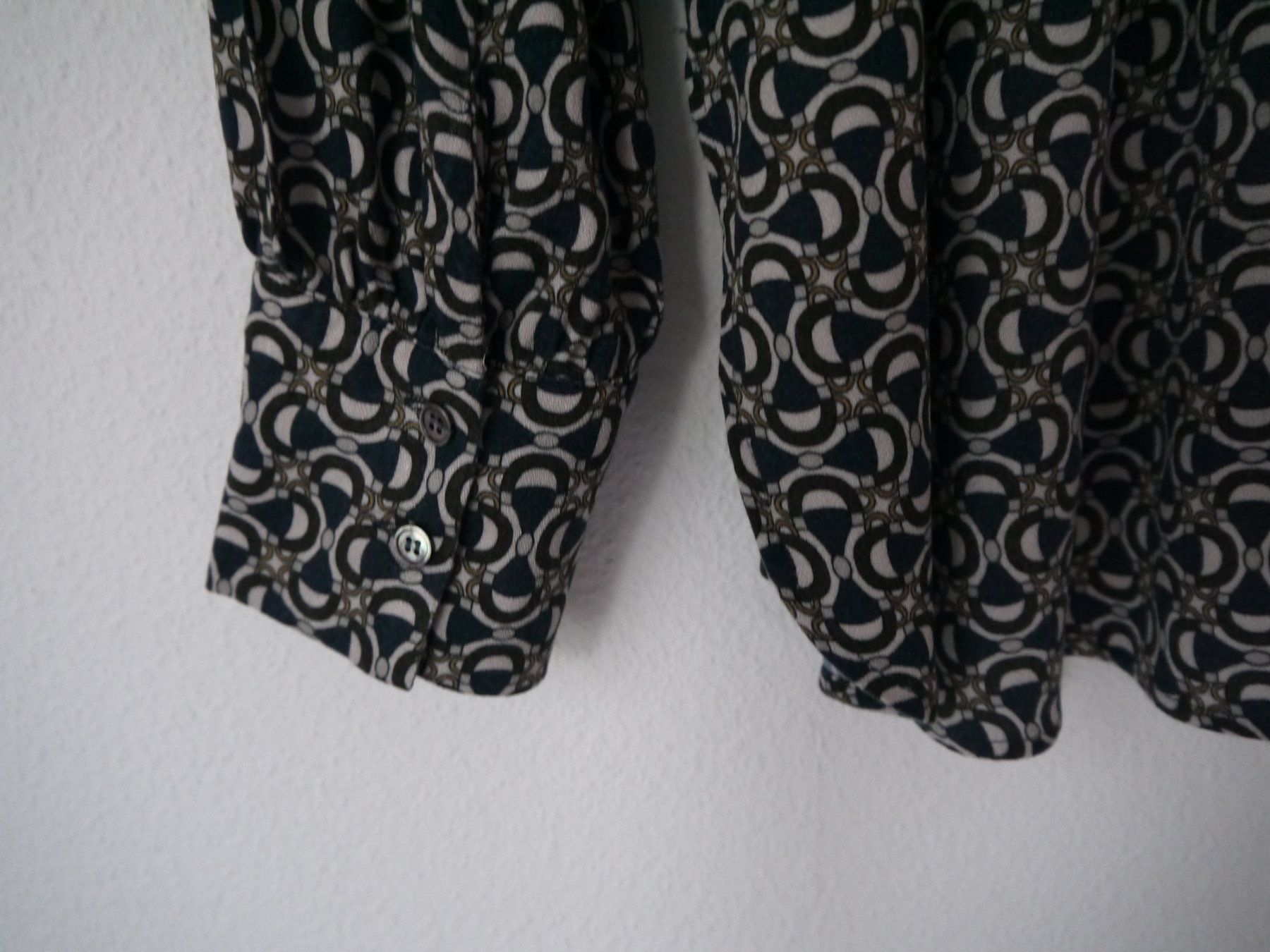 Dea Kudibal Blusen: DEA KUDIBAL Bluse Gr.L – Gebraucht aus Hagendorn von Blaf 4