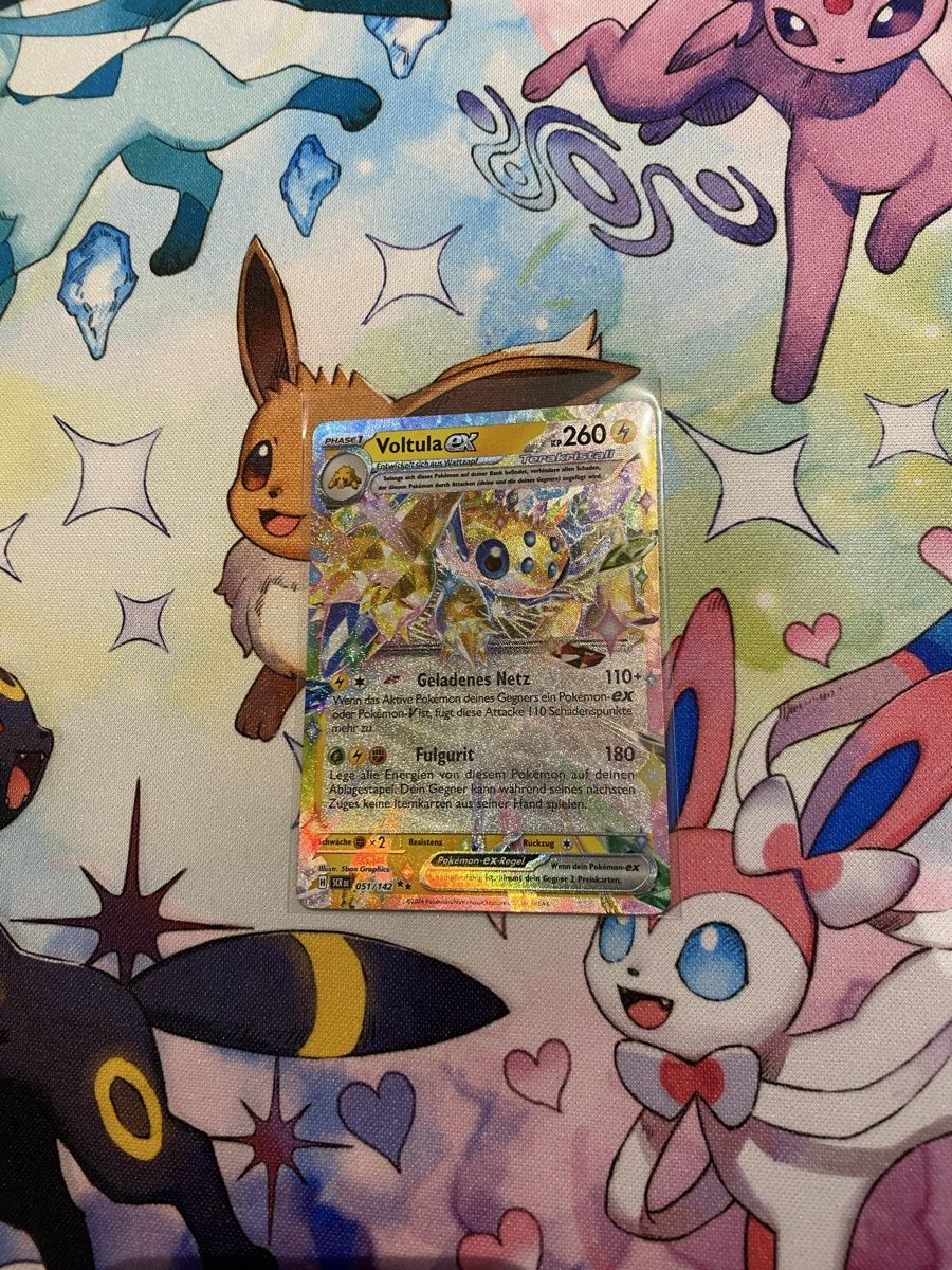 Pokémon Carte collezionabili: Pokemon Voltula ex 051/142 SCR  – Usato da Grindelwald venduto da TSG-G-Town