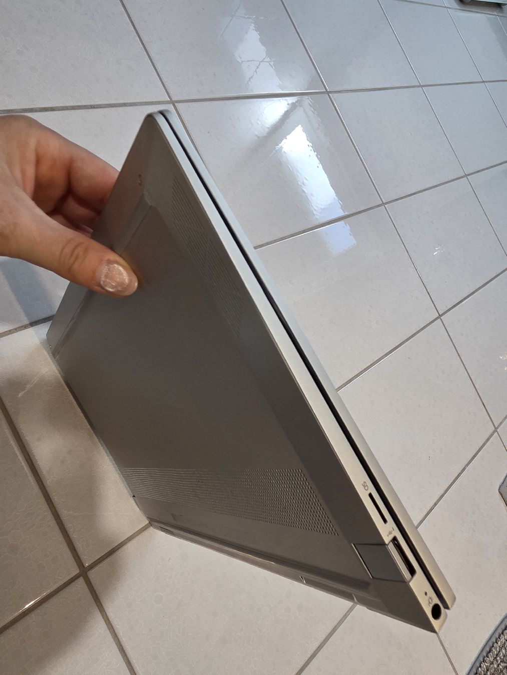 Notebook: Laptop – Difettoso da Oeschgen venduto da lendita1990 6