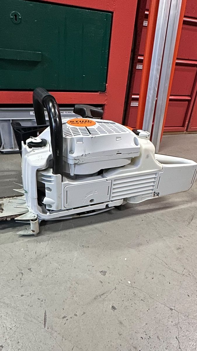 Stihl Seghe: Stihl MS661 con segheria portatile  – Usato da Monte Carasso venduto da Aron1401 5