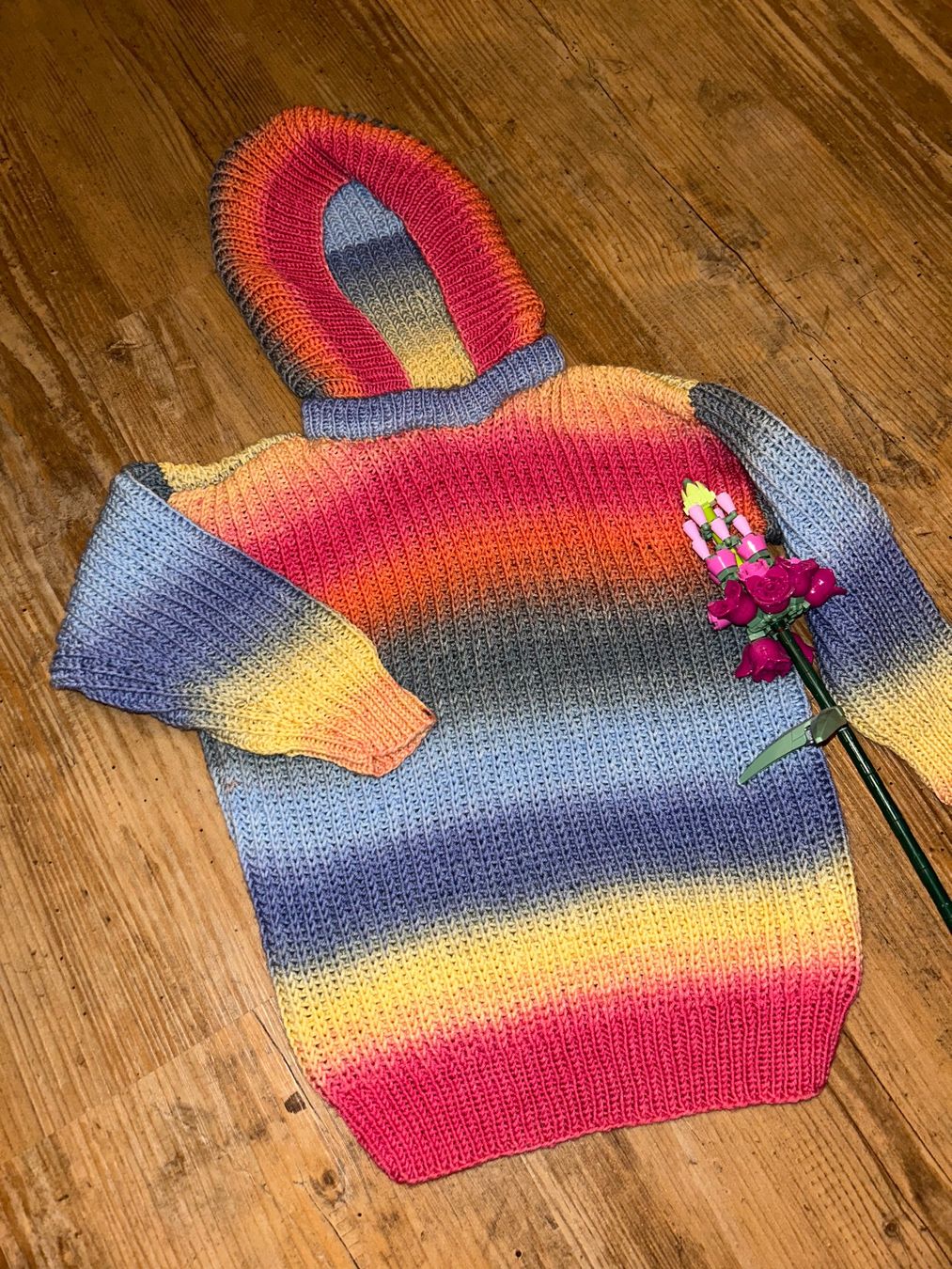 Pulls et sweat-shirts: Strickpullover mit Kapuze Handmade 104/110 – Neuf (Voir description) à Safenwil par 2hand_aber_wertvoll