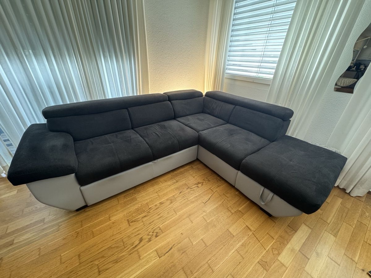 Divani: Ecksofa mit Bettfunktion und Stauraum – Usato da Biberist venduto da wayoffire 1