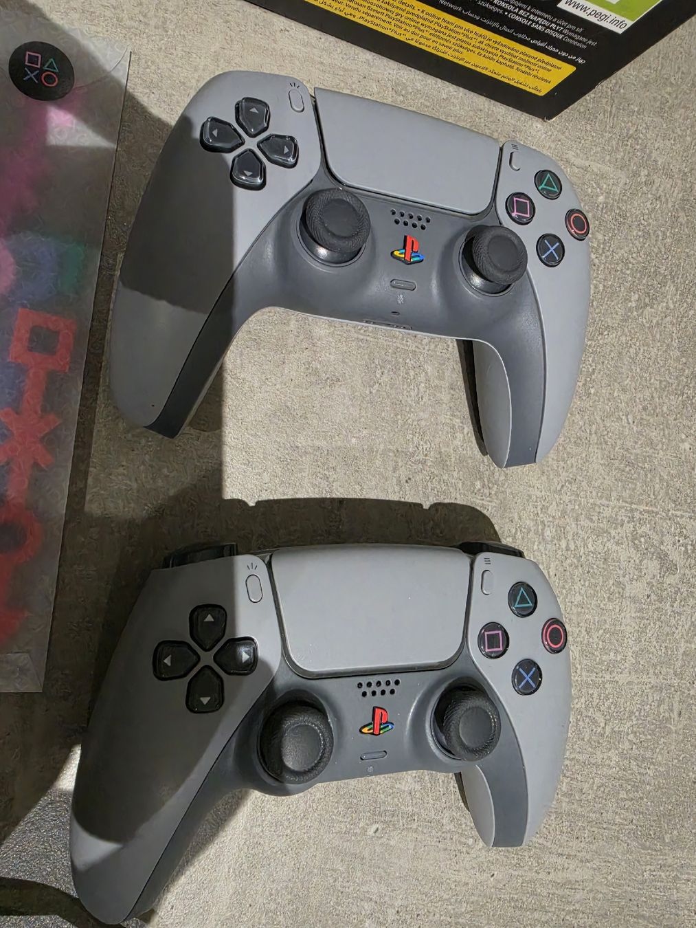 Sony Console: Ps5 slim disc 30th édition, 3TB + 2 manettes – Usato da Hauteville venduto da mopar87 2