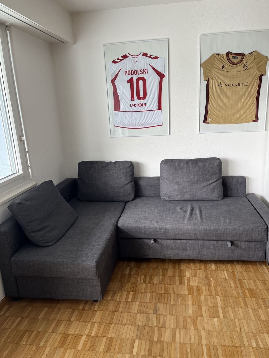 Ikea Divani: Ecksofa mit Schlaffunktion in grau – Usato da Allschwil venduto da MaloseS08