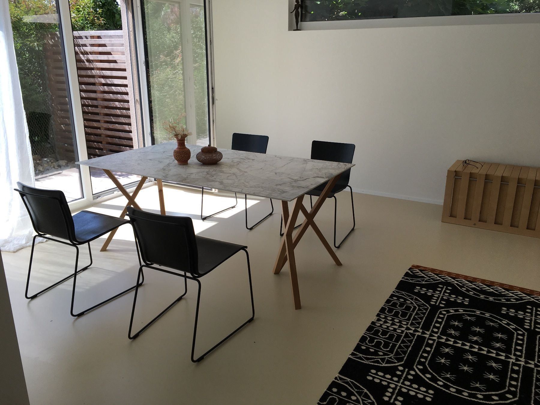Tables: Esstisch 100x180cm – D'occasion à Homburg par leuearly 5