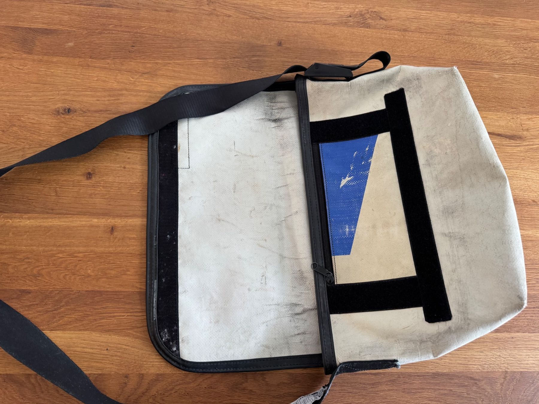 Freitag Borse: Freitag Tasche Hawaii Five-0 F41 – Usato da Frauenfeld venduto da max11116 5