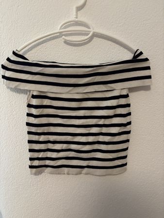 Damen Top gestreift schulterfrei weiss schwarz Grösse S