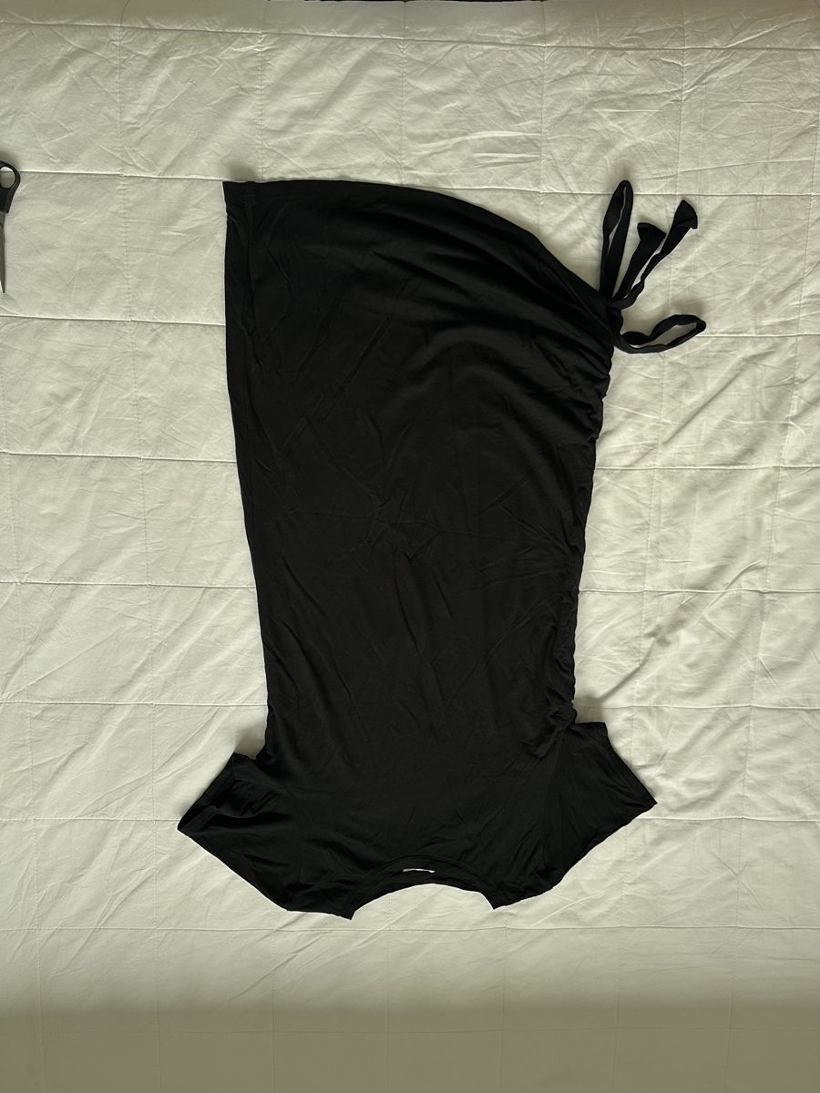 H&M Robes: Robe noire H&M, taille 32 – D'occasion à Geroldswil par MeganeMegane 1