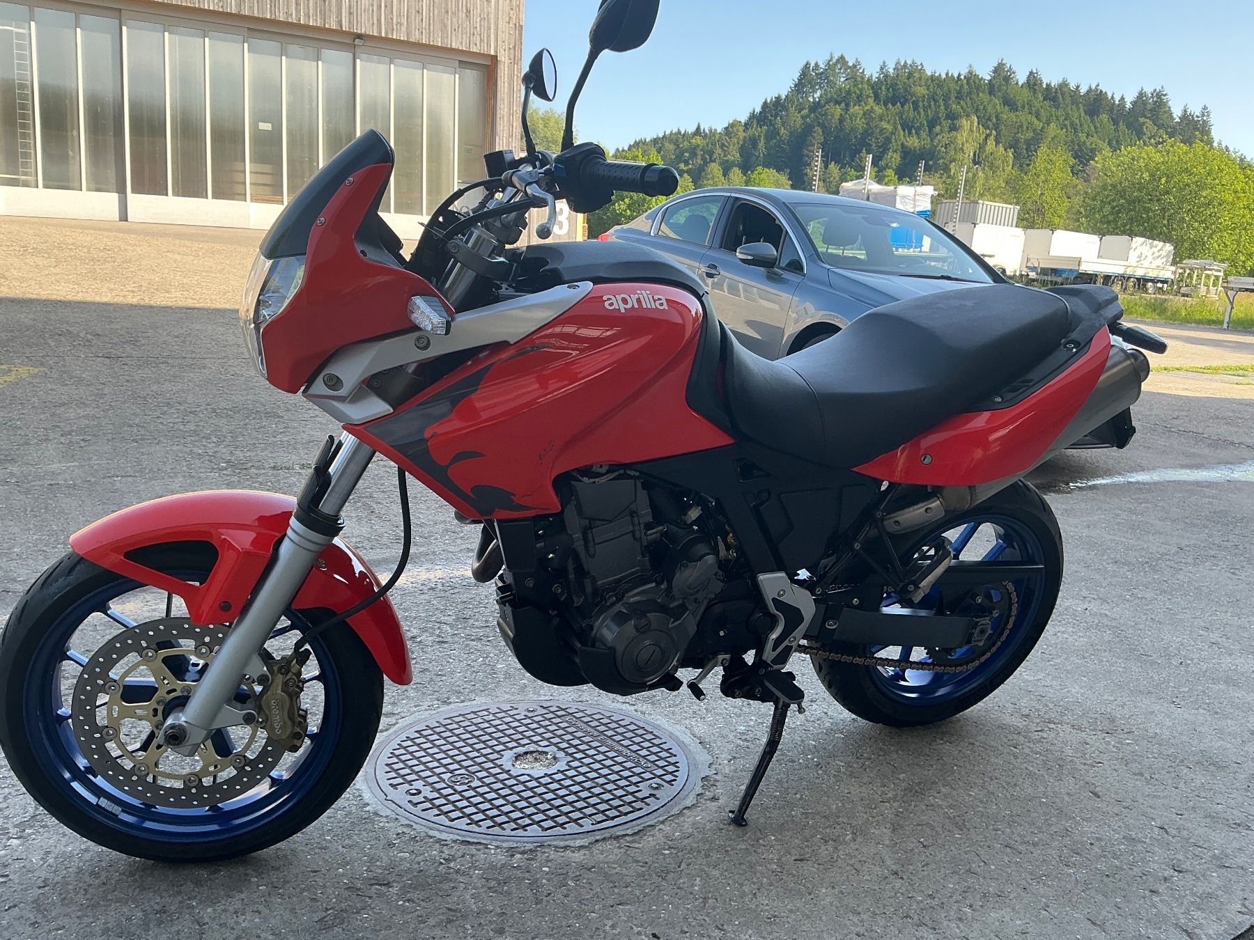 Aprilia Enduro: APRILIA PEGASO 650 Strada 25 KW – Gebraucht aus strengelbach von Zoks 5