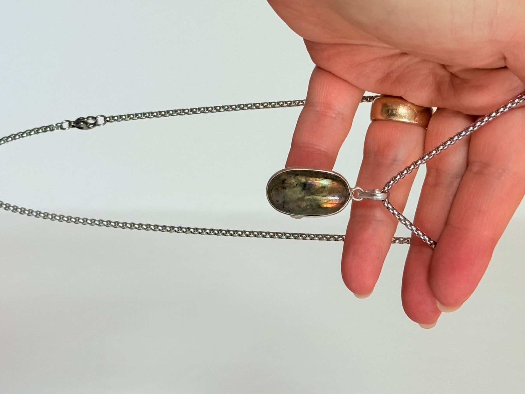 Colliers: Collier labradorite, élégant et tendance ✨ – Neuf avec emballage d'origine à Genève par AWWA 5