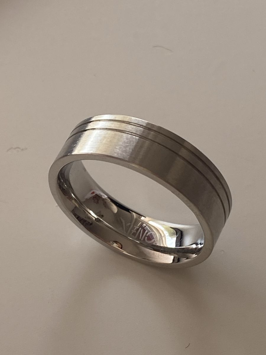 Anelli: Xenox Silberne Edelstahl Band Ring – Nuovo (secondo la descrizione) da Givisiez venduto da dor_xb9k 1