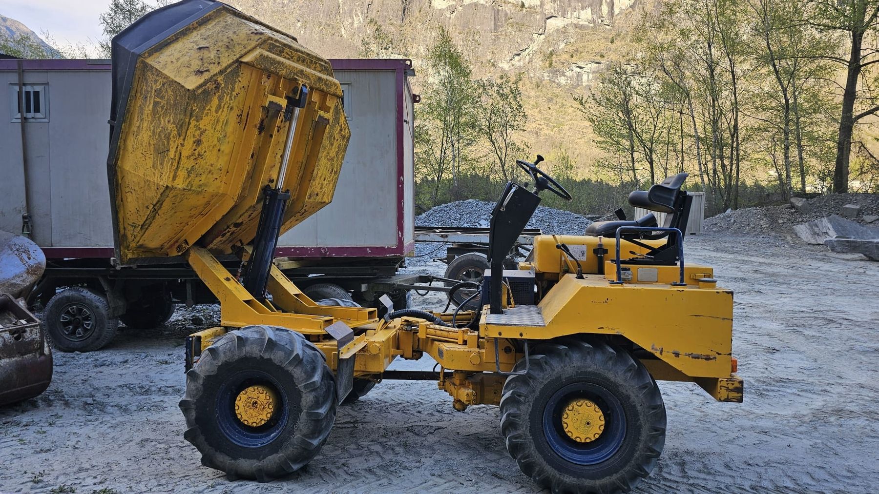 Escavatori: dumper  alpin – Usato da Cevio venduto da lulina