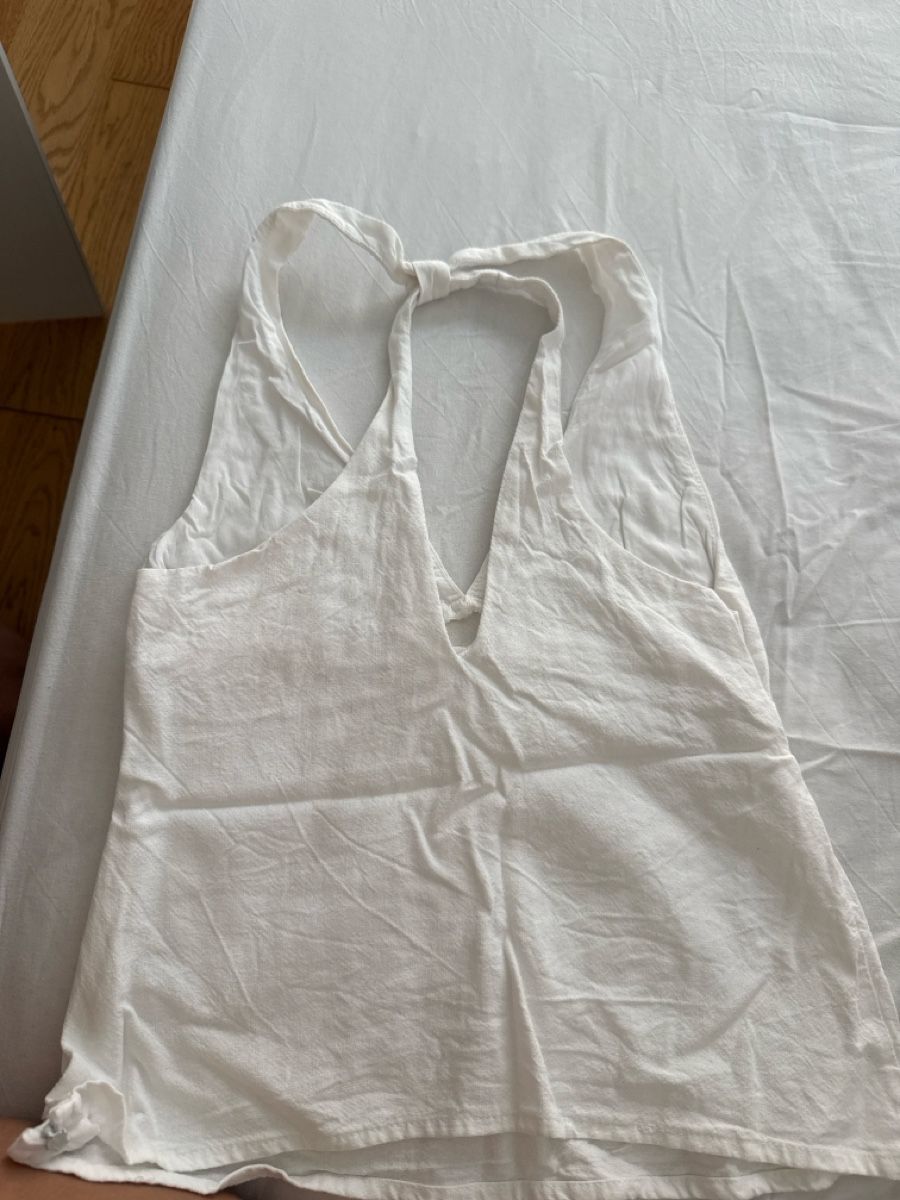 Pull&Bear Top: Top – Nuovo (secondo la descrizione) da Nebikon venduto da Preloved_bykelly 1
