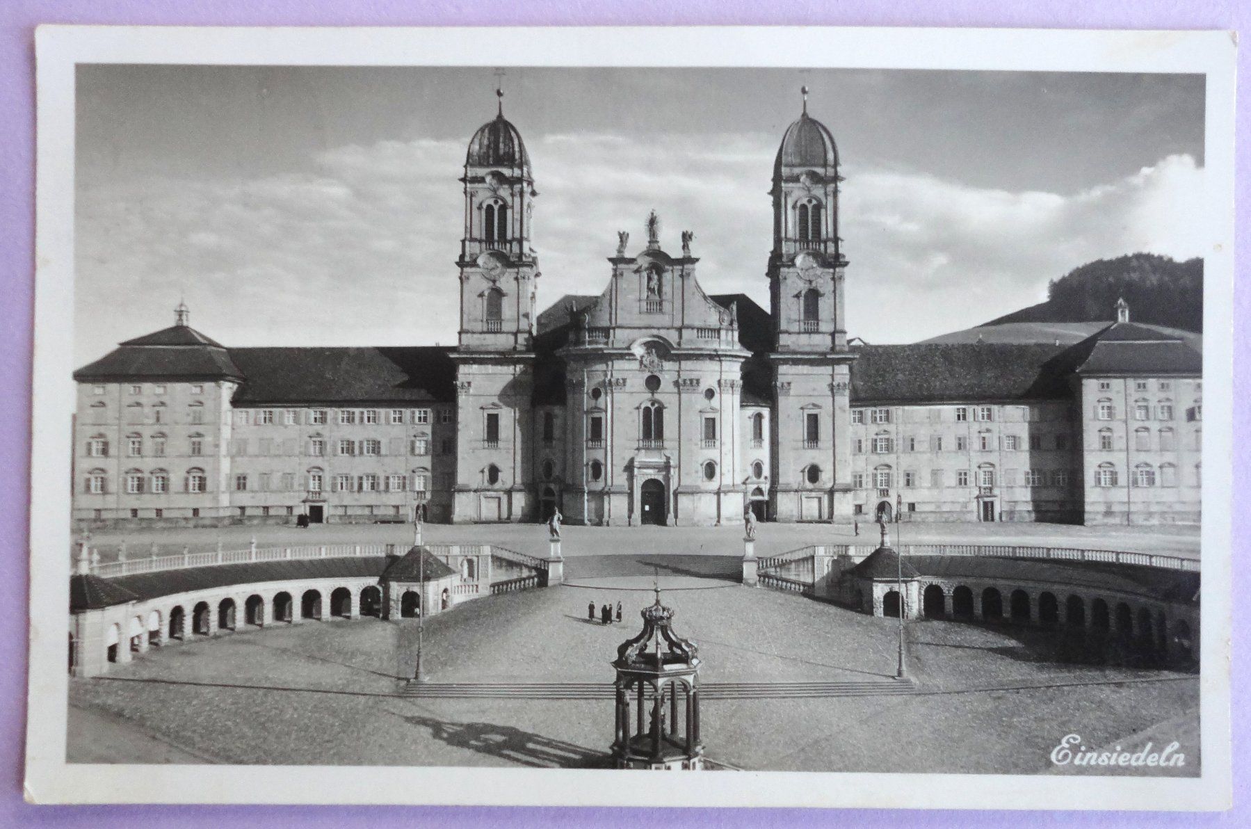 Cartes postales: Einsiedeln, Das Kloster – Défectueux à Fétigny par Billy2miny