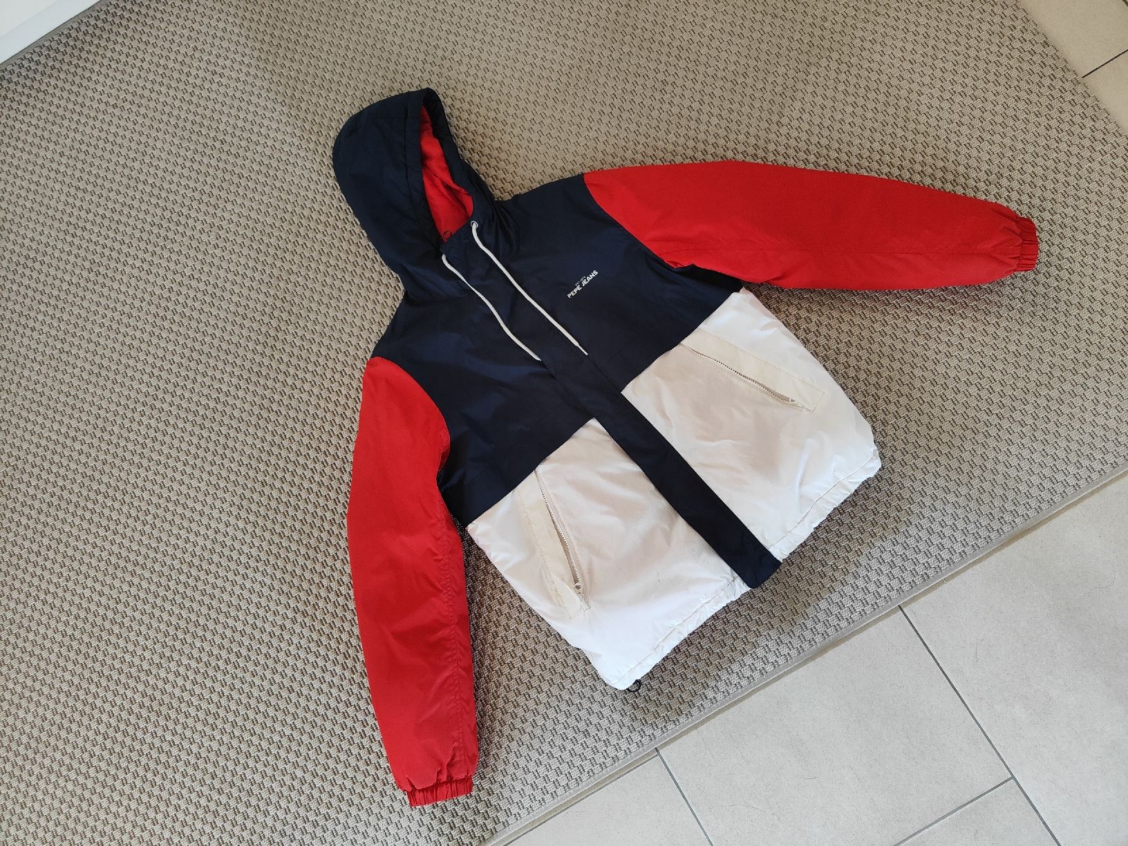 Pepe Jeans Giacche: Jacke, Original Pepe Jeans – Nuovo (secondo la descrizione) da Muttenz venduto da NMtn.