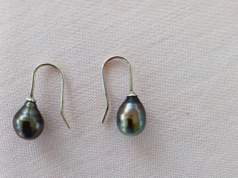 Ohrringe & -stecker: Ohrhänger Silber mit Tahiti Perle – Neu und originalverpackt aus Winistorf von acreativ