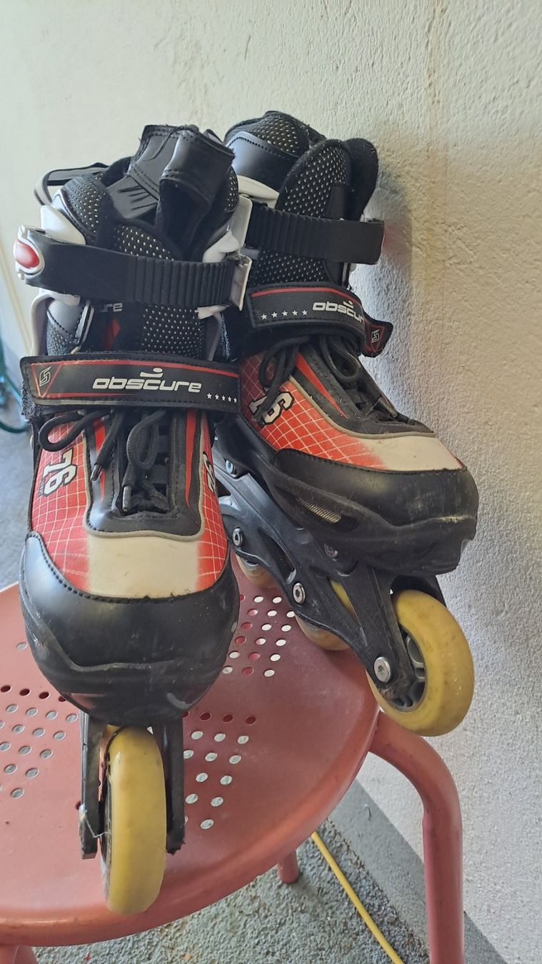 Obscure Patins à roul. & inline: Inline Skates Obscure Grösse 37-40 gebraucht – D'occasion à Thun par crisni 2