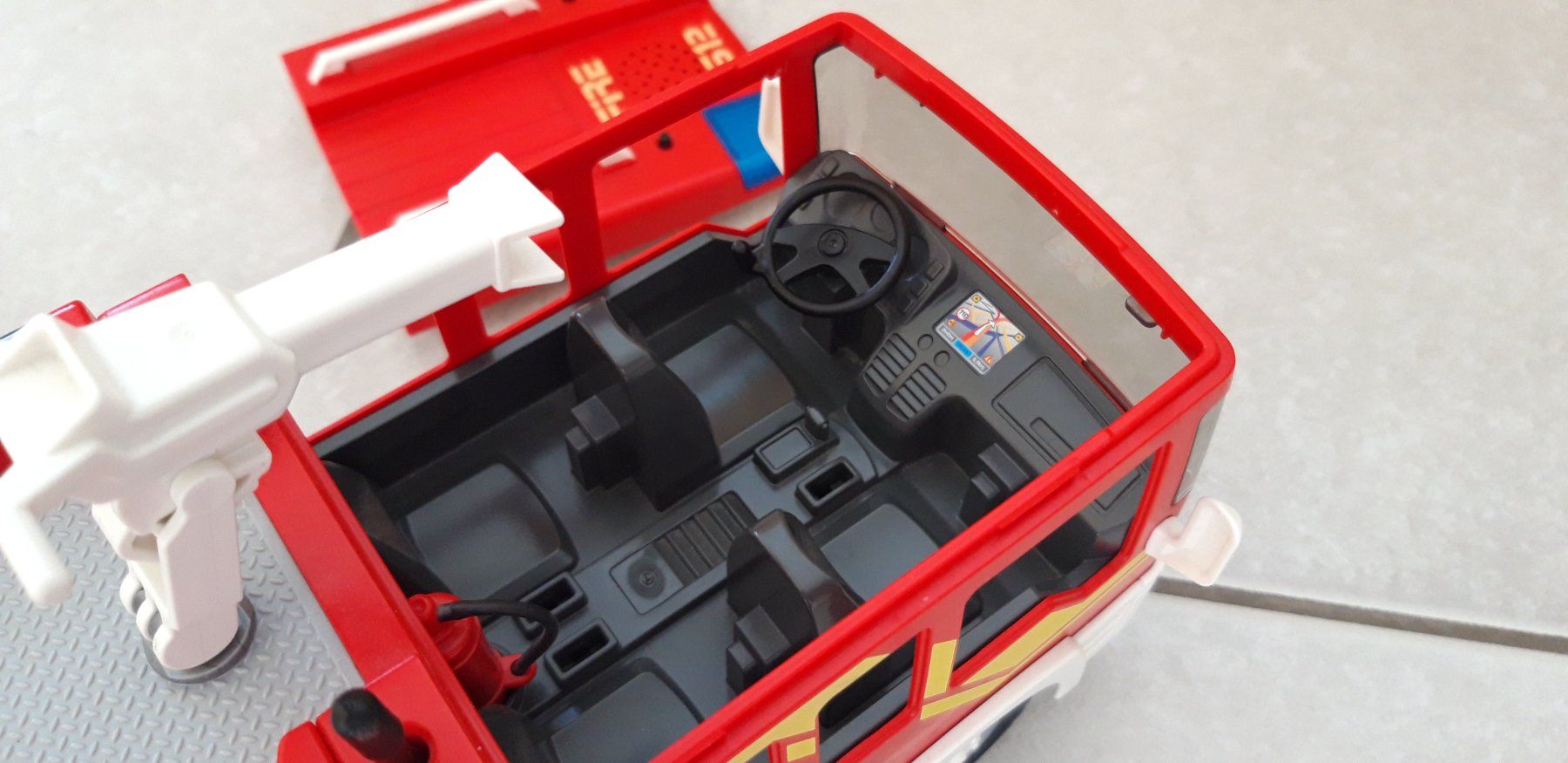 Playmobil Giocattoli: Playmobil Camion Pompiers – Usato da Cugy FR venduto da POWER-STI 8