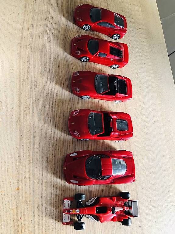 Spielzeuge: Collection Mini Ferrari Shell 2007-8 – Gebraucht aus Vernier von buc_fvp6 2