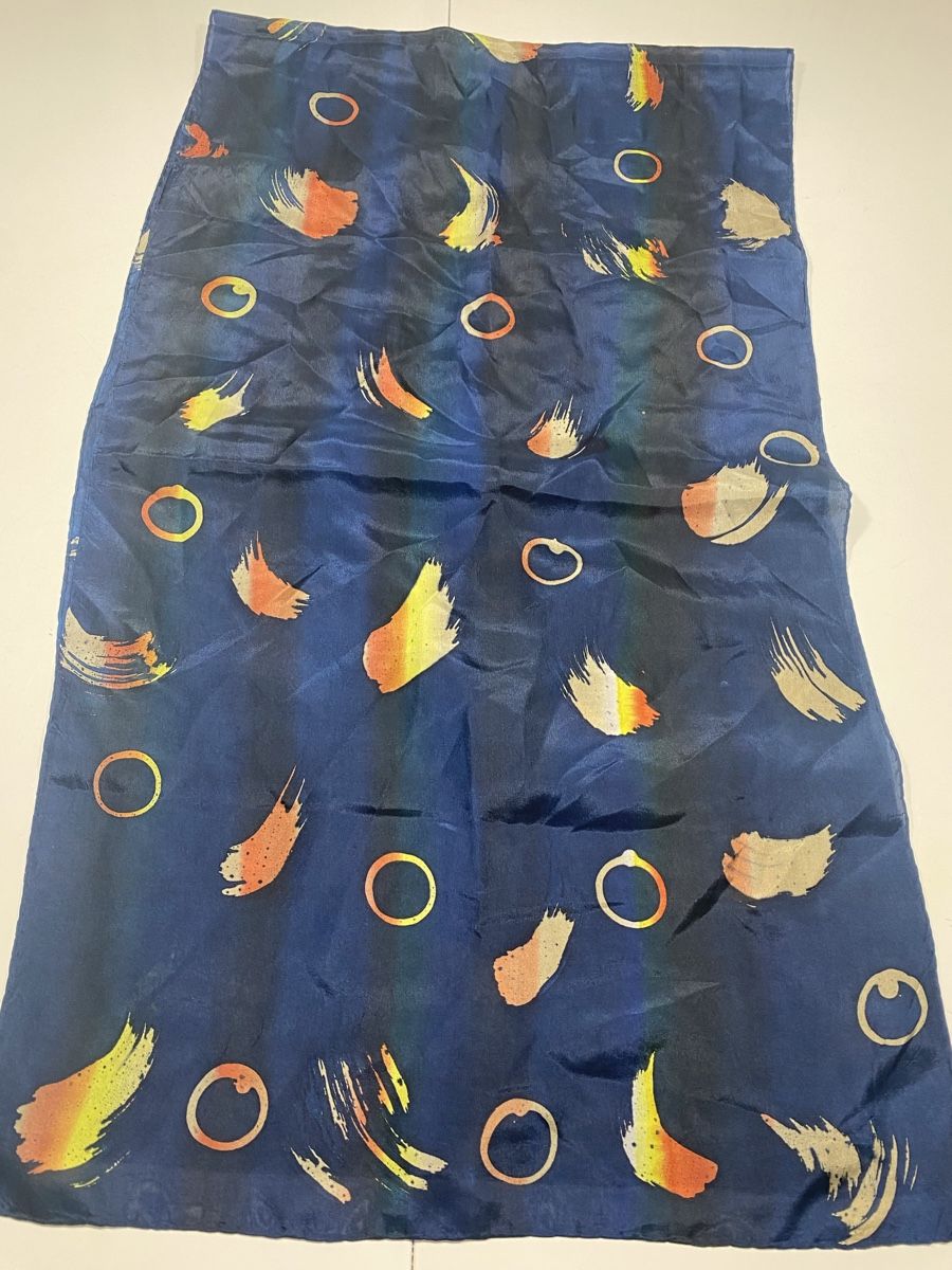Foulards & écharpes: Seiden Schal 🌸 – D'occasion à Opfikon par Luis144 1
