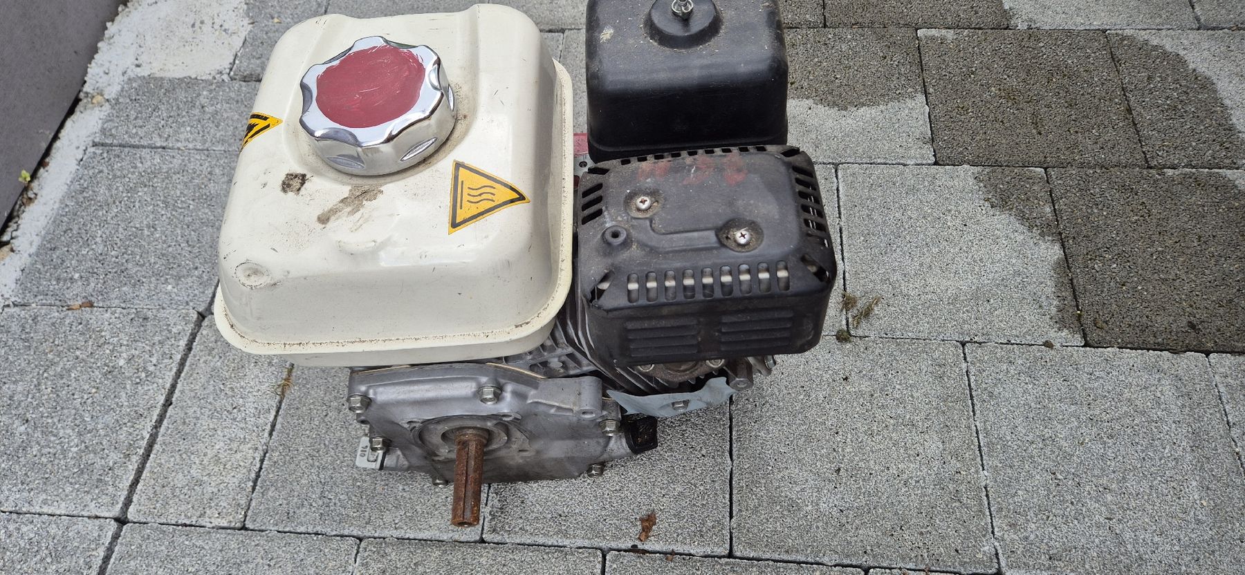 Honda  Motori: Honda Gartengerät Motor – Usato da Grenchen venduto da Heja1604 3