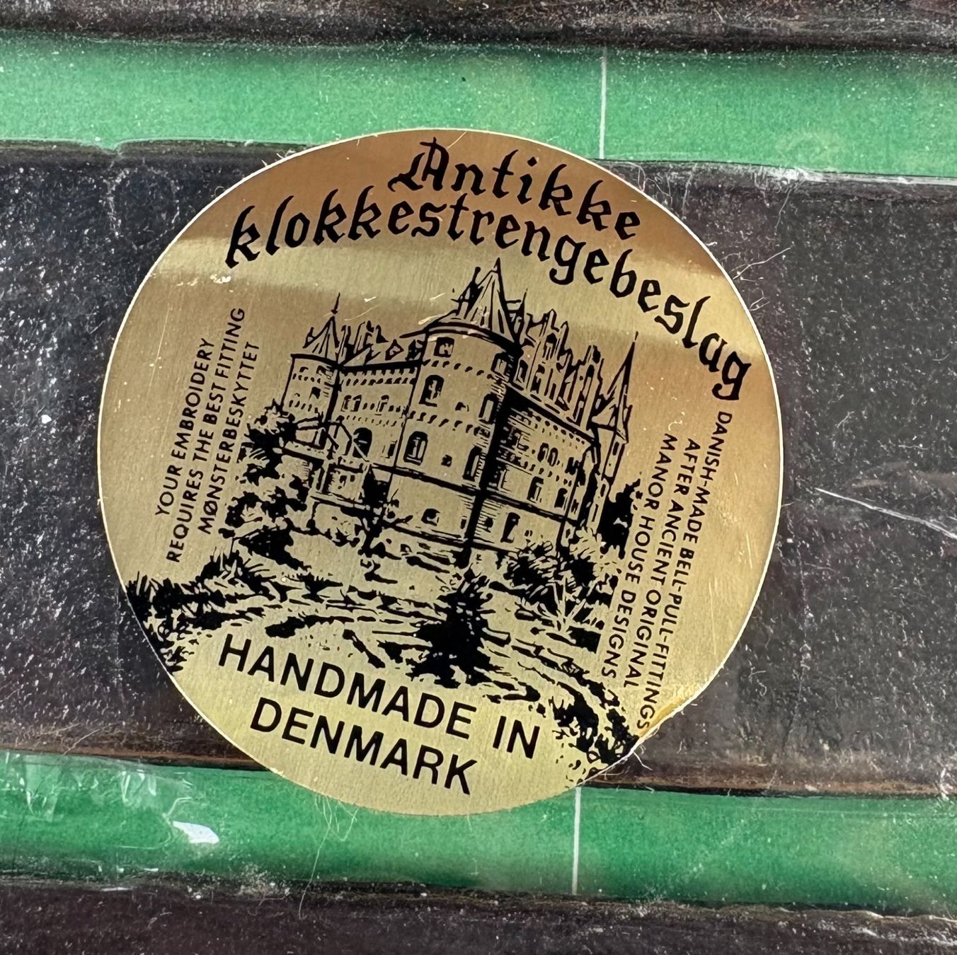 Ferramenta: ANTIKER MESSING BESCHLAG NEU & ORIGINALVERPACKT – Nuovo e nell'imballaggio originale da Ostermundigen venduto da wini63 1