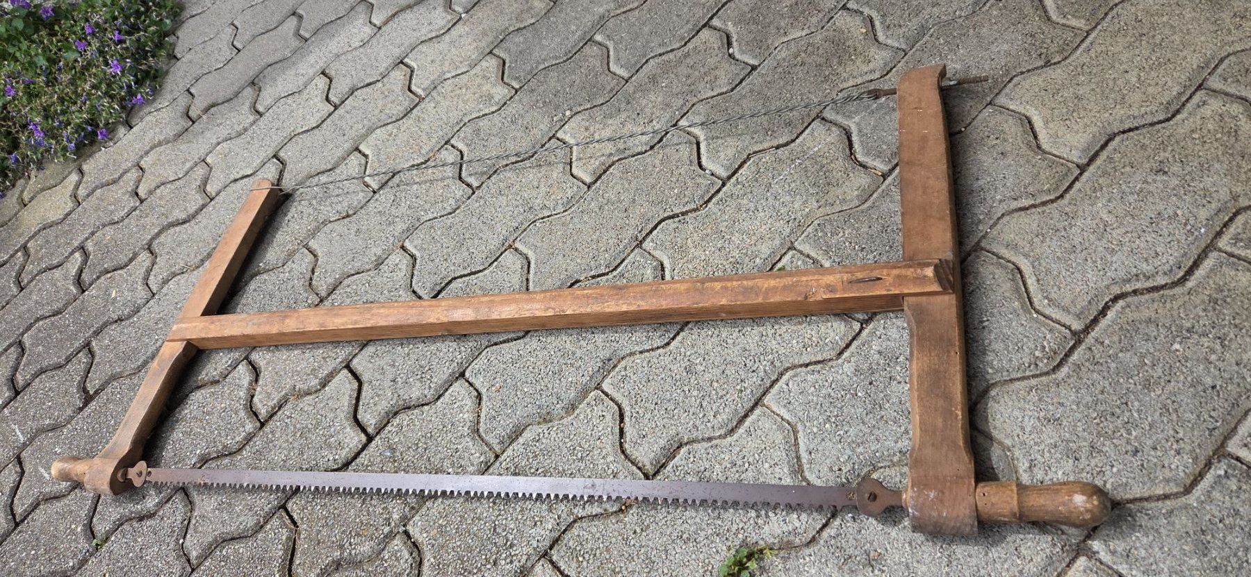 Tutti gli attrezzi: Antike Holzsäge – Usato da Bonaduz venduto da Topfirst