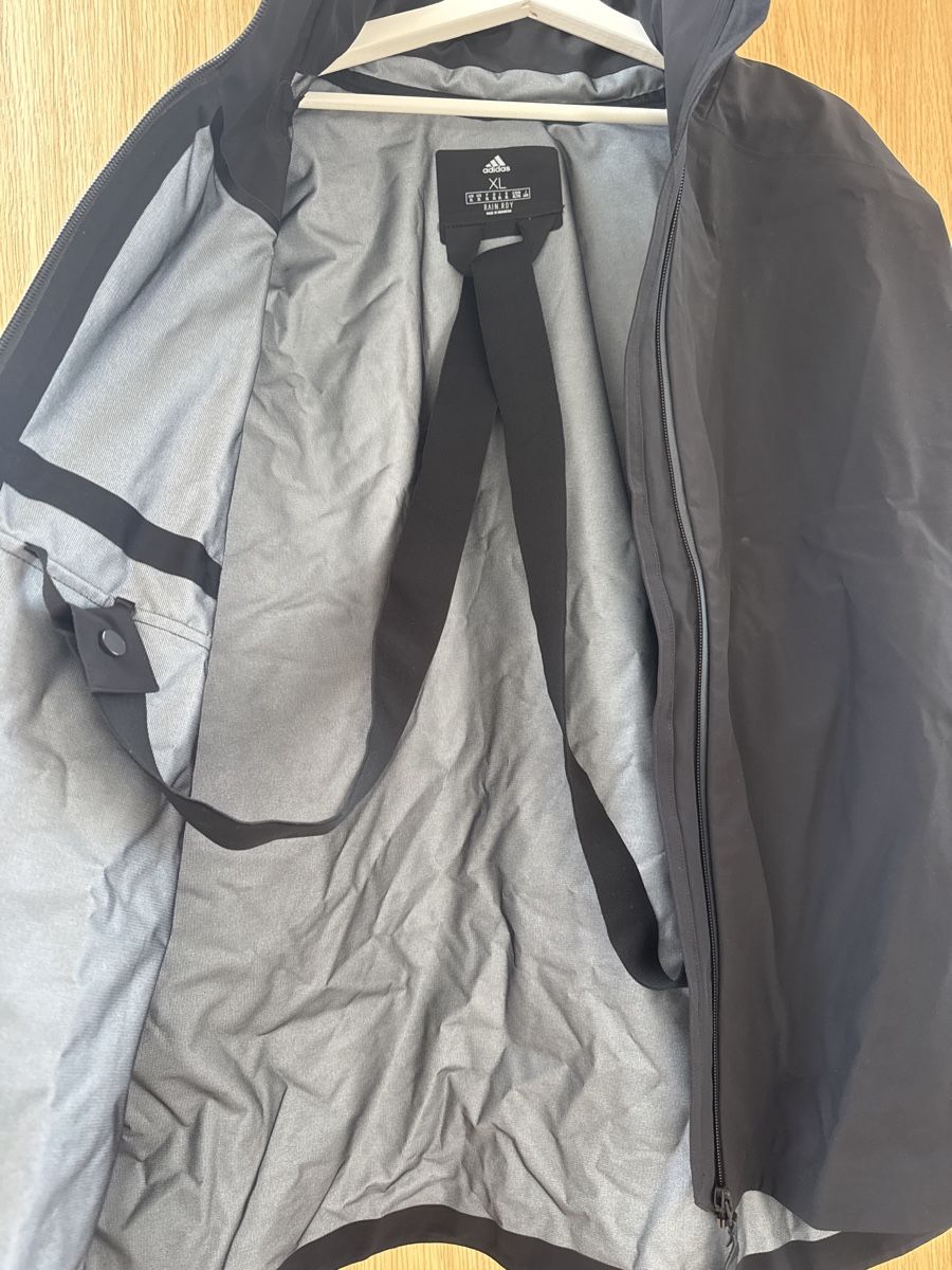 Adidas Giacche: adidas Rain Jacket XL – Usato da Zürich venduto da bremetobias 2