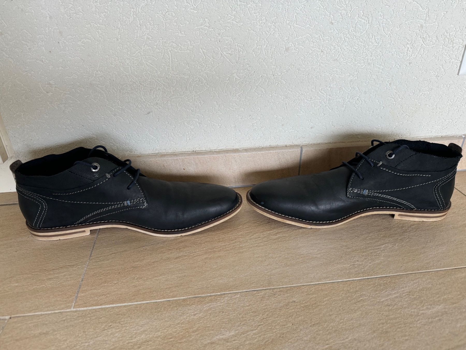 Chaussures hommes: Bottines Bugatti, p.44 – Neuf (Voir description) à St-Gingolph par GoldenKeys 3