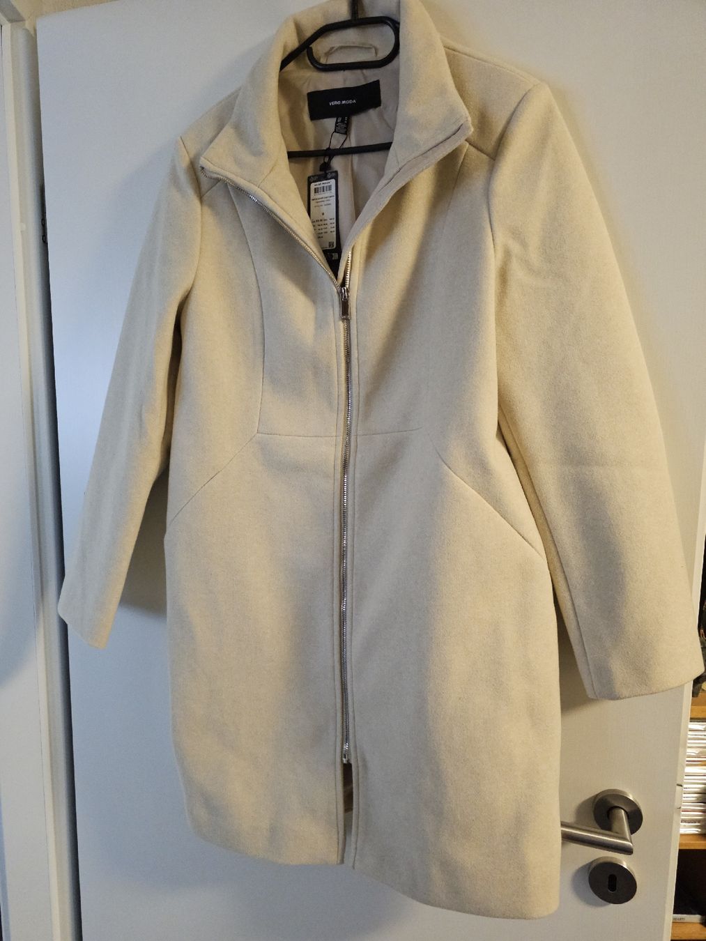 Cappotti: Manteau Vero Moda taille M – Nuovo (secondo la descrizione) da Attalens venduto da mar_rq8k