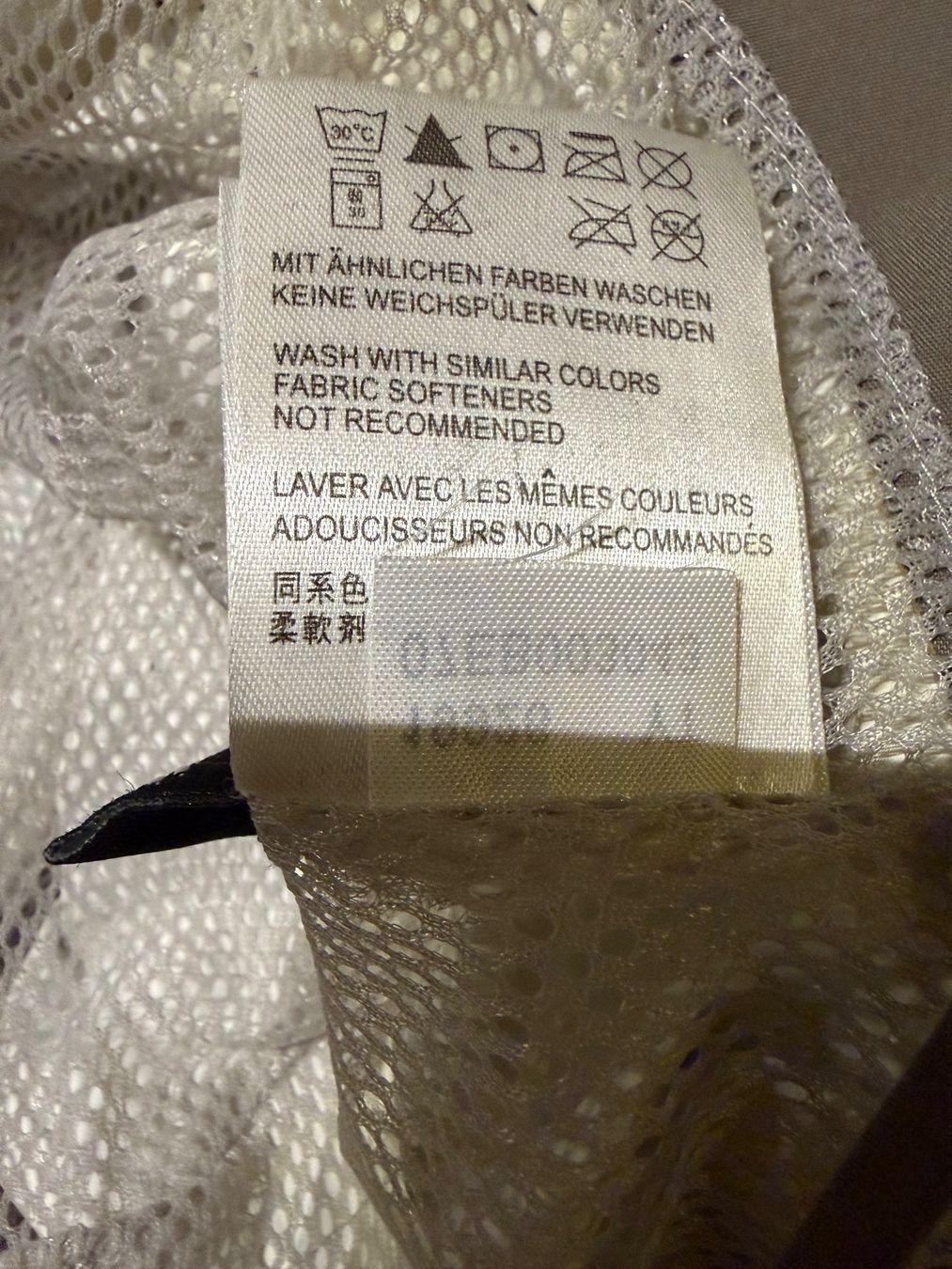 Jack Wolfskin Copricapi, berretti & cappellini: Jack Wolfskin Hut mit breiter Krempe – Usato da Endingen venduto da chocosweet 6