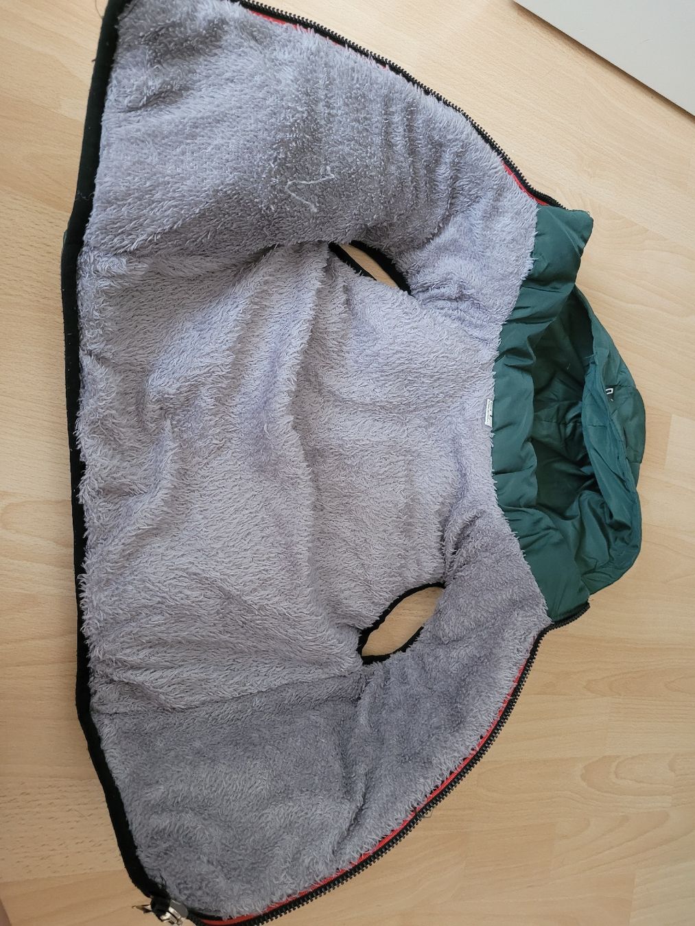 Sonstige Jungenkleidung: Gilet gr. 98/104 – Gebraucht aus Inwil von Flower2325 1