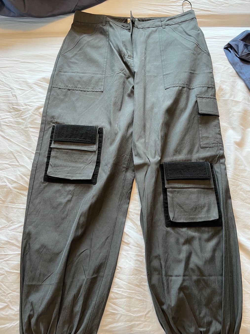 Pantaloni: Ixos matching top and pants – Nuovo (secondo la descrizione) da Münchenstein venduto da ArleneLM 4