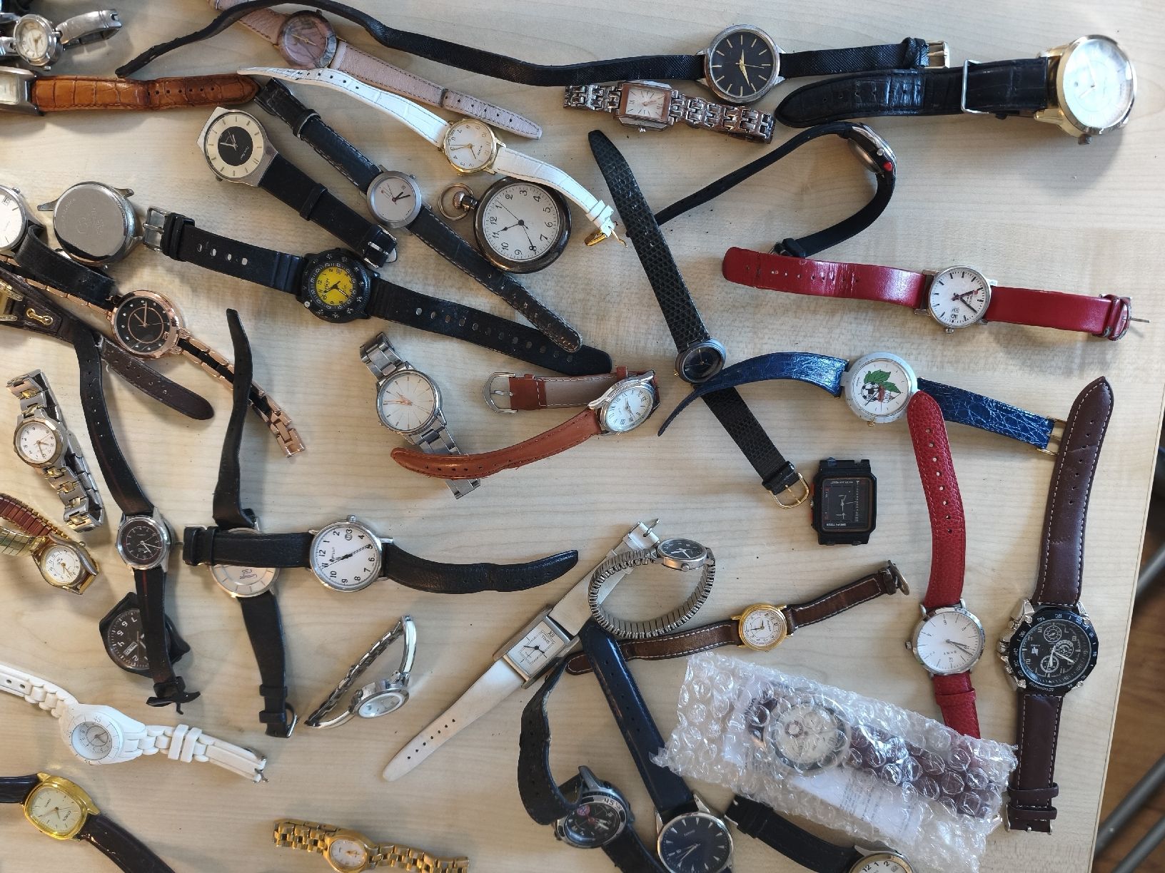 Uhren: Armbanduhr lot – Gebraucht aus Kreuzlingen von dad_9x7b 4