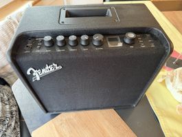 Fender Mustang LT25 Gitarrenverstärker - Top Zustand!