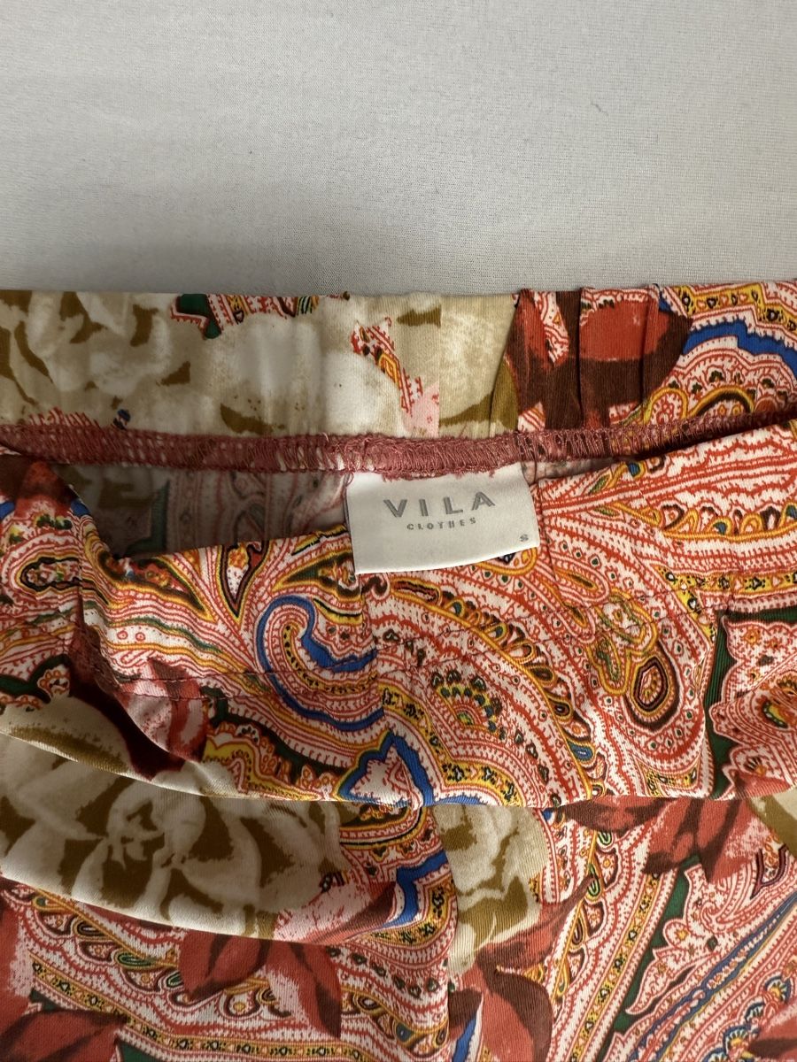 Vila Lotti di vestiti: VILA PAISLEY BLUMEN 2-TEILER – Nuovo (secondo la descrizione) da Winterthur venduto da fij_f65r 5