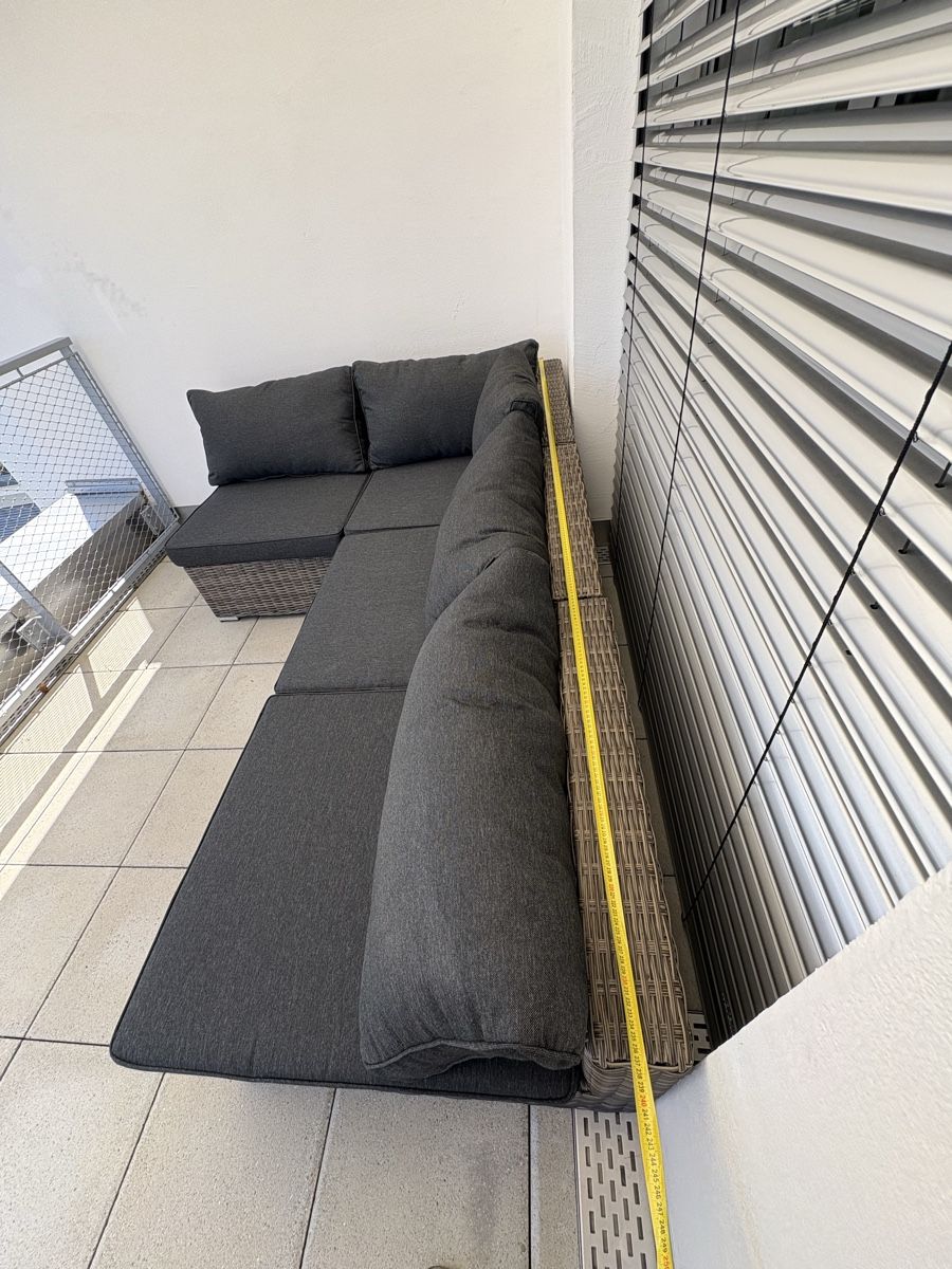 Sofas: Ecksofa Rattan Anthrazit sehr wenig gebraucht – Neu (gemäss Beschreibung) aus Zürich von oli_l5d8 5