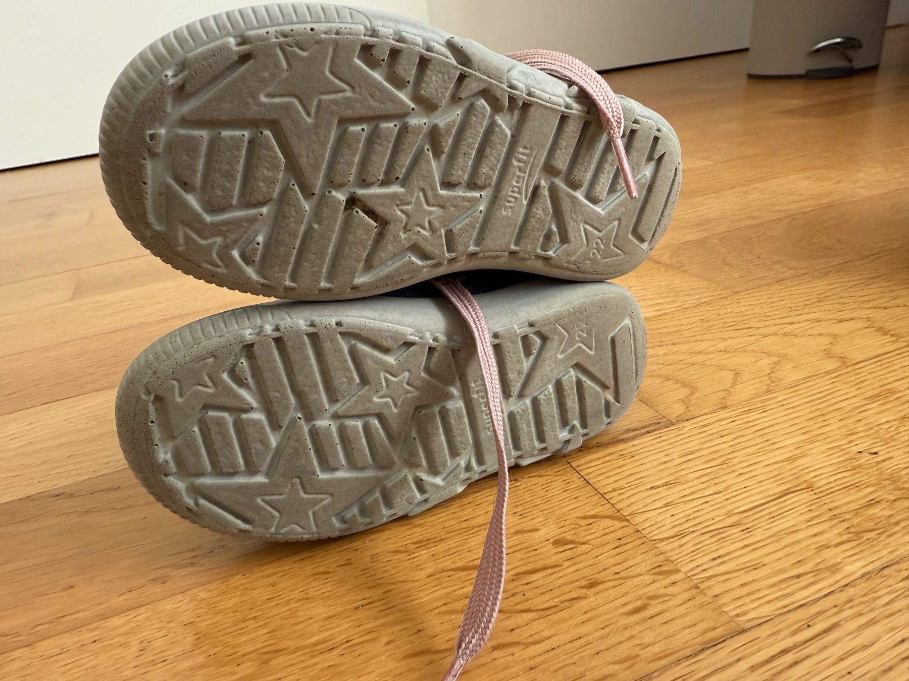 Schuhe für Mädchen: Superfit Mädchen Frühling Stiefel, Gr. 22 – Gebraucht aus Zürich von audrey_dri 2
