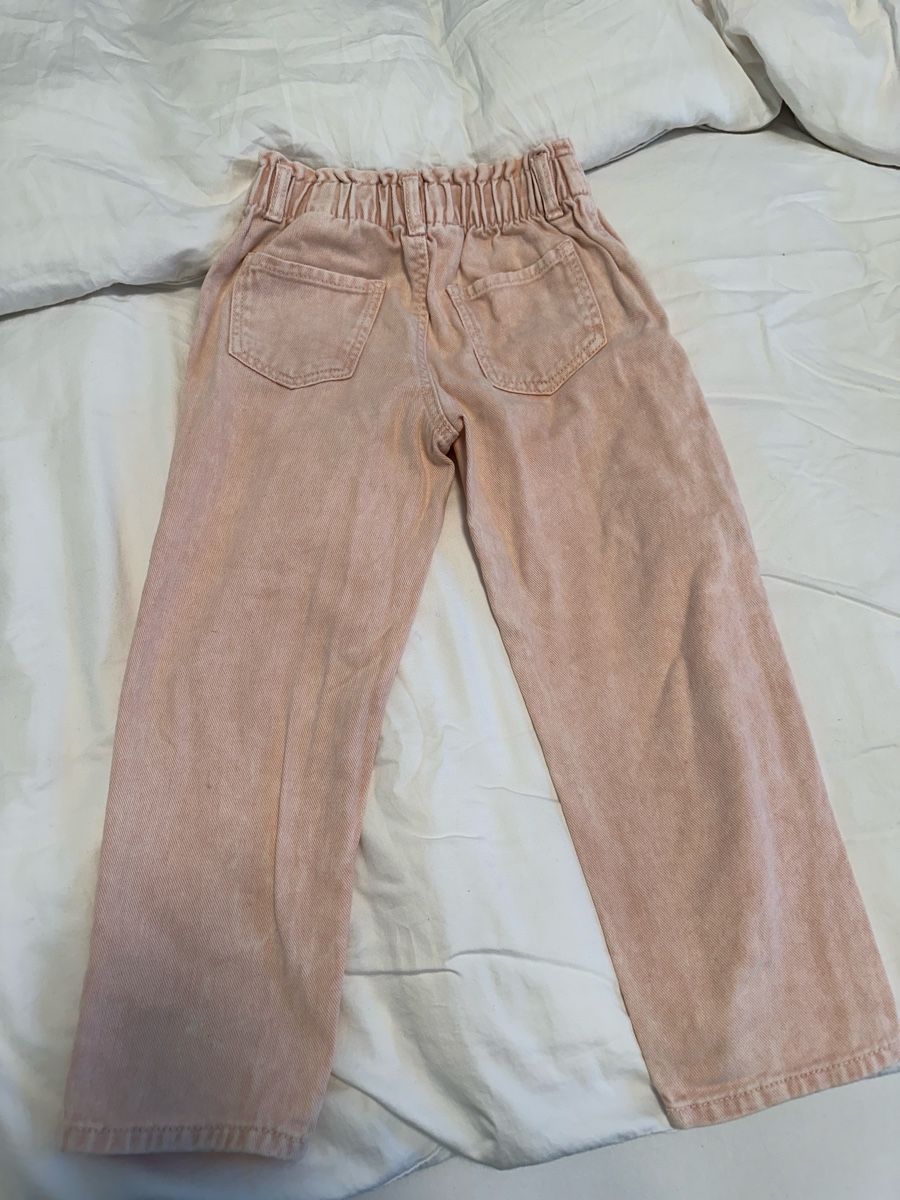 H&M Pantaloni: H&M Jeanshose Mädchen Gr. 104 – Usato da Dübendorf venduto da nat_h9wg 1