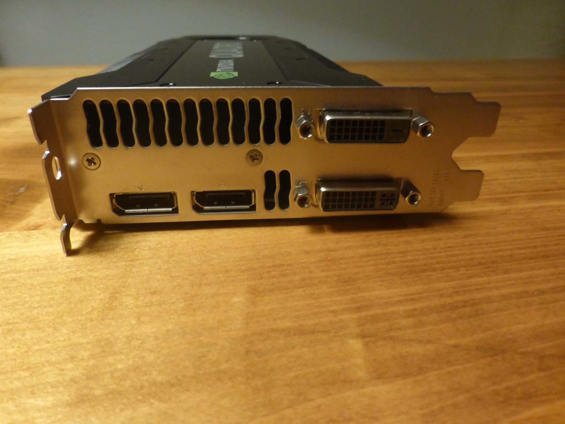 Nvidia Cartes graphiques: Nvidia Quadro K5000 Grafikkarte – D'occasion à Zumikon par psisound 3