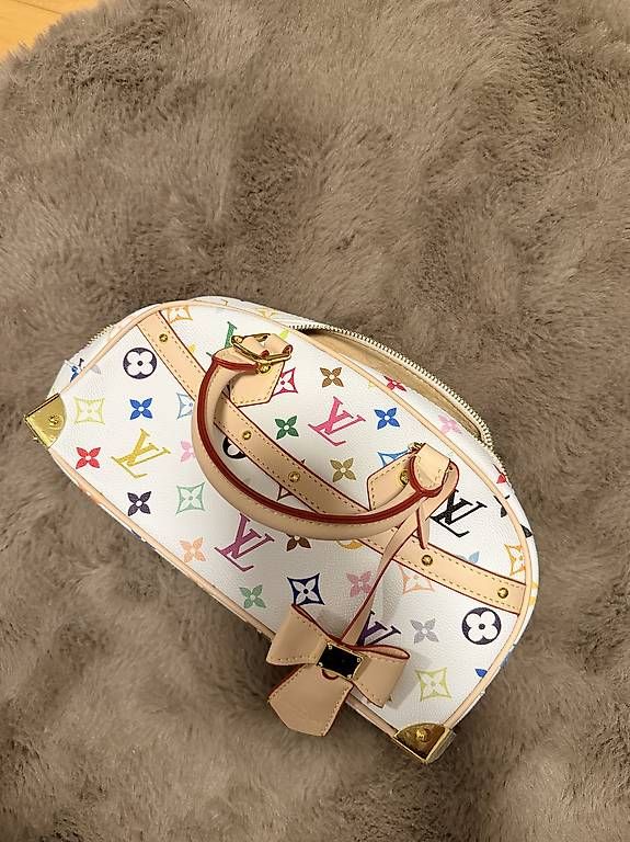 Borse da donna: Tasche (RESERVIERT!) – Usato da Bülach venduto da ade_h776
