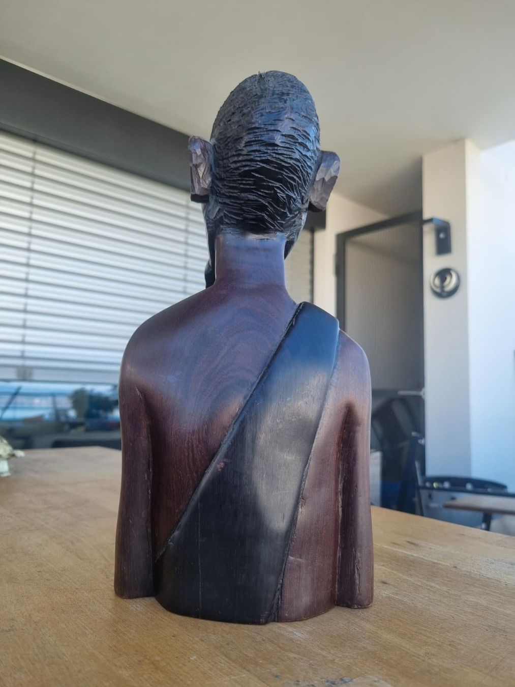 Sculture & Statue: Handgeschnitzte Holzskulptur, afrikanischer Mann – Usato da Zug venduto da Quantipus 2